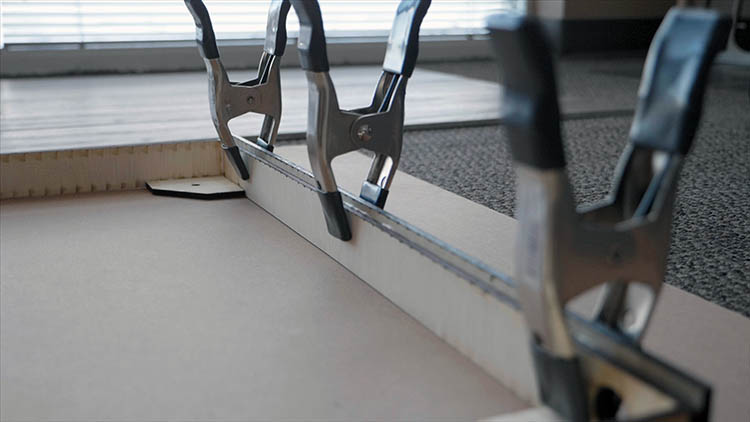Alfex_20-clamping-laser-cut-plywood